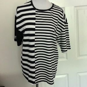 Zaful Black & White Striped T-Shirt